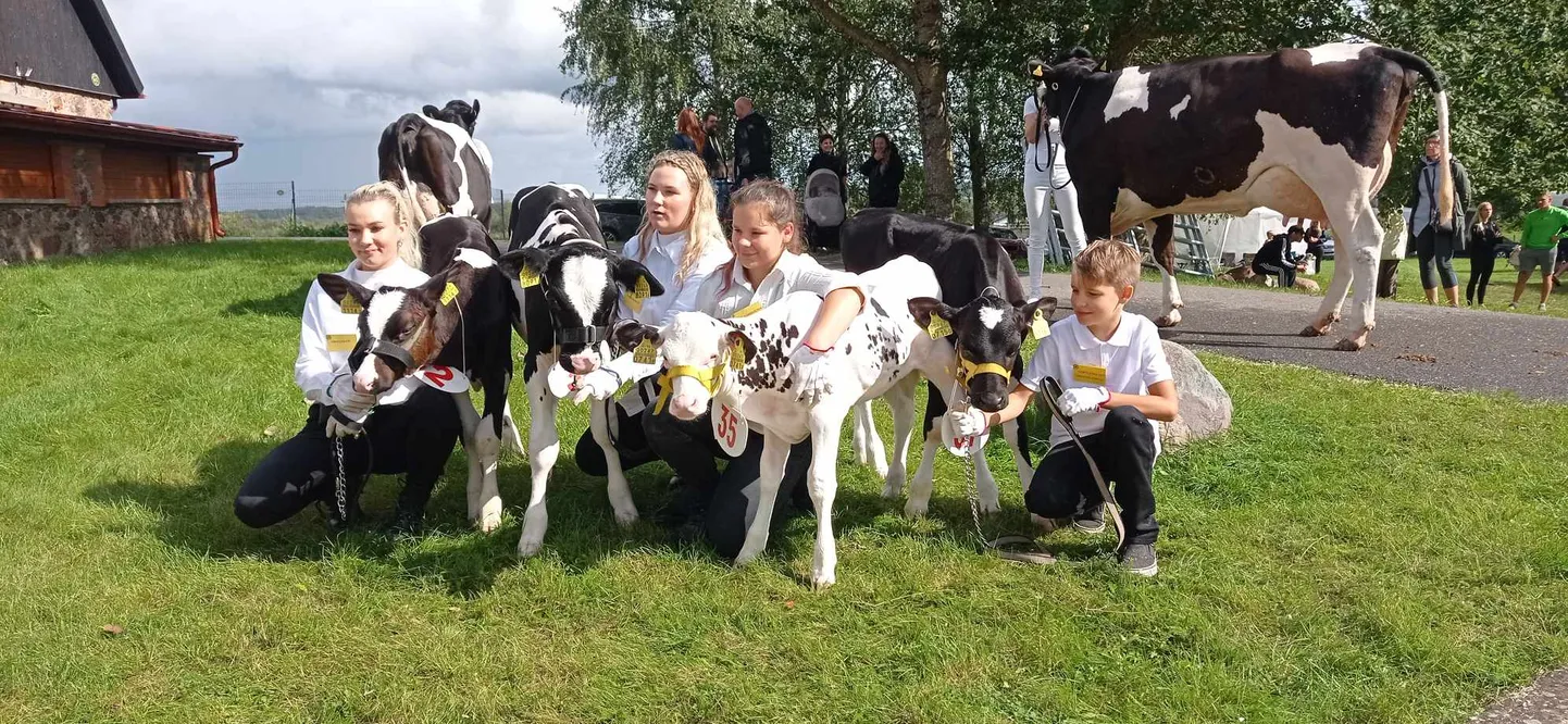 Tõuloomanäitus Ülenurmel.