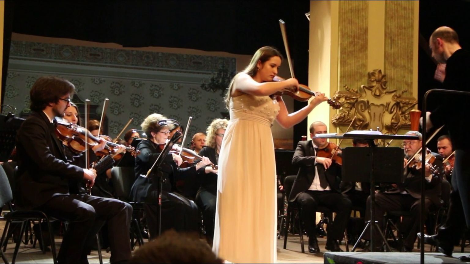 Katya Tsukanova esinemas 2017 Gruusias Thbilisis