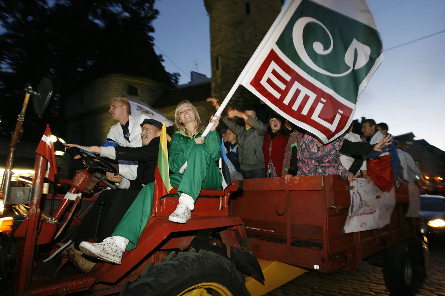Maaülikool hoiab oma lippu jätkuvalt kõrgel.