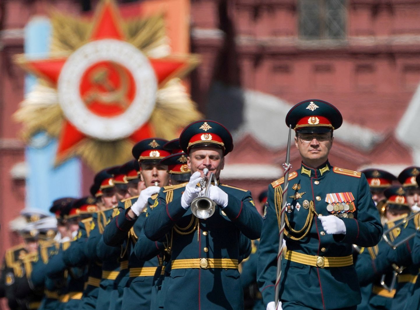 Vene sõjaväelased Moskvas Punasel väljakul 9. mai paraadil