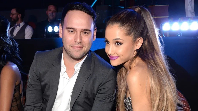 Brauni üheks kuulsaimaks kliendiks oli popdiiva Ariana Grande, kelle koostöö mänedžeriga on samuti lõpu leidnud.