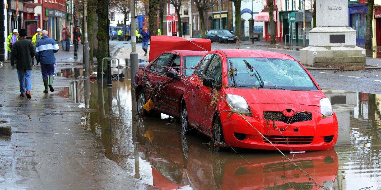 Cockermouthi linn pärast rekordilist üleujutust.