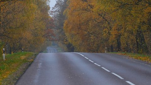 No 15. oktobra nekur nedrīkstēs braukt ātrāk par 90 km/h, izņemot Siguldas šosejas posmu ļoti labos apstākļos