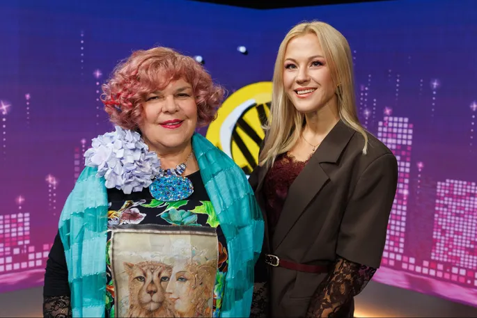 Трусикидегі жас қыздардың бөкселерінің порносы