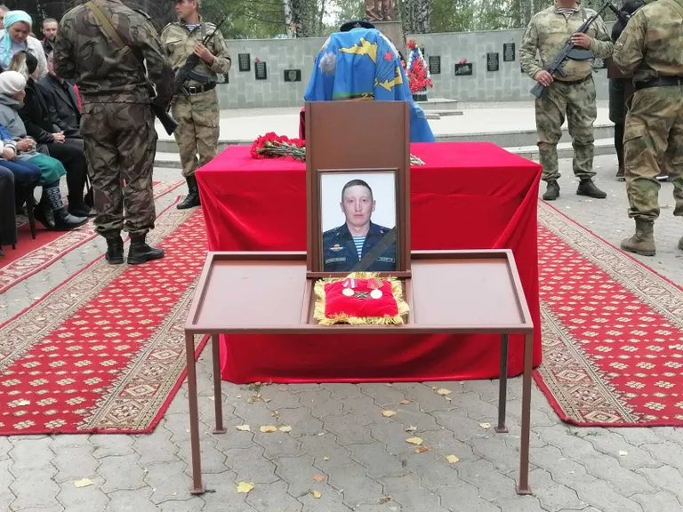 Salavat Gajazovi matusetseremoonia 2023. aasta septembris Baškortostanis Iglino külas.