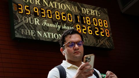 Viis põhjust, miks USA riigivõlg on määratud meeletult kerkima