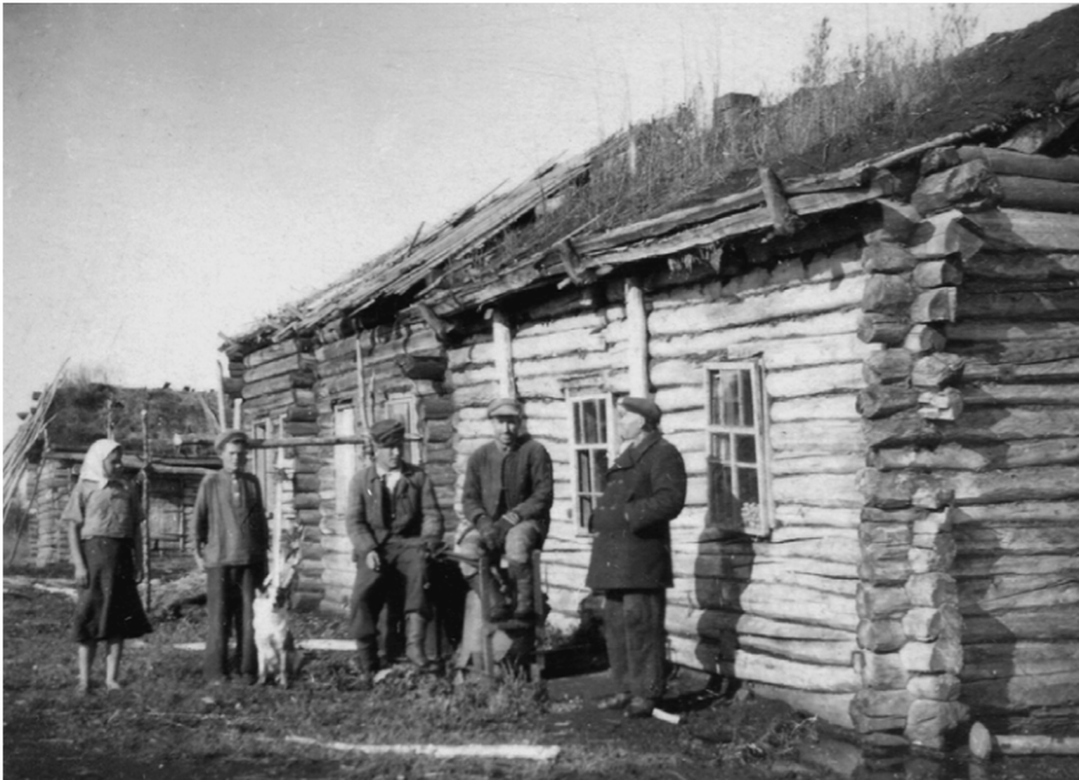 Novosibirski oblasti Mihhailovka rajoonis saadeti küüditatud eestlased kohe tööle põllule. Pildil alevist 6-8 km kaugemal paiknev põllutööliste ööbimiskoht.