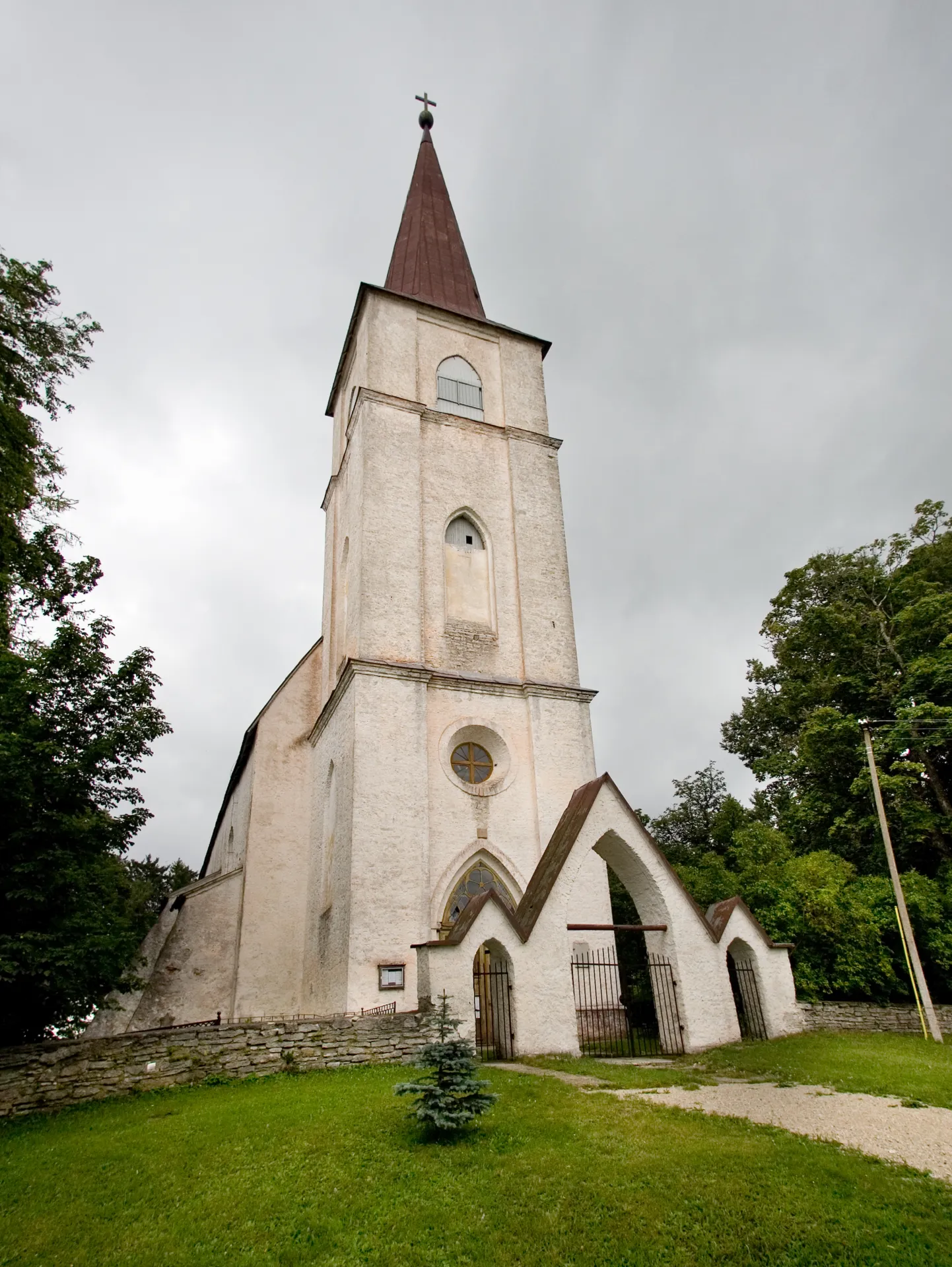 Kullamaa kirik