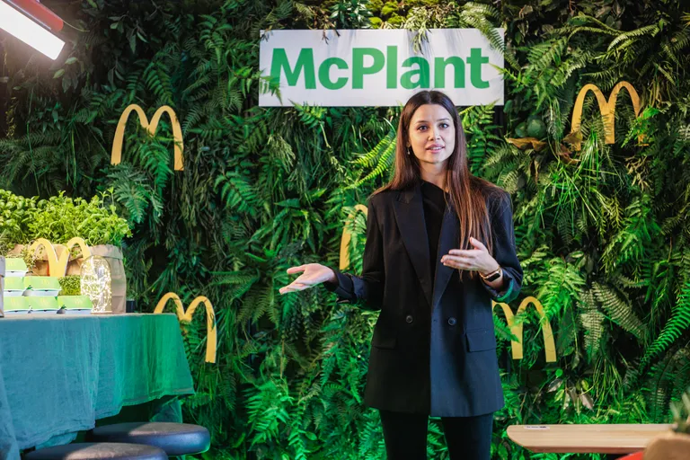 Uue burgeri McPlant esitlus.