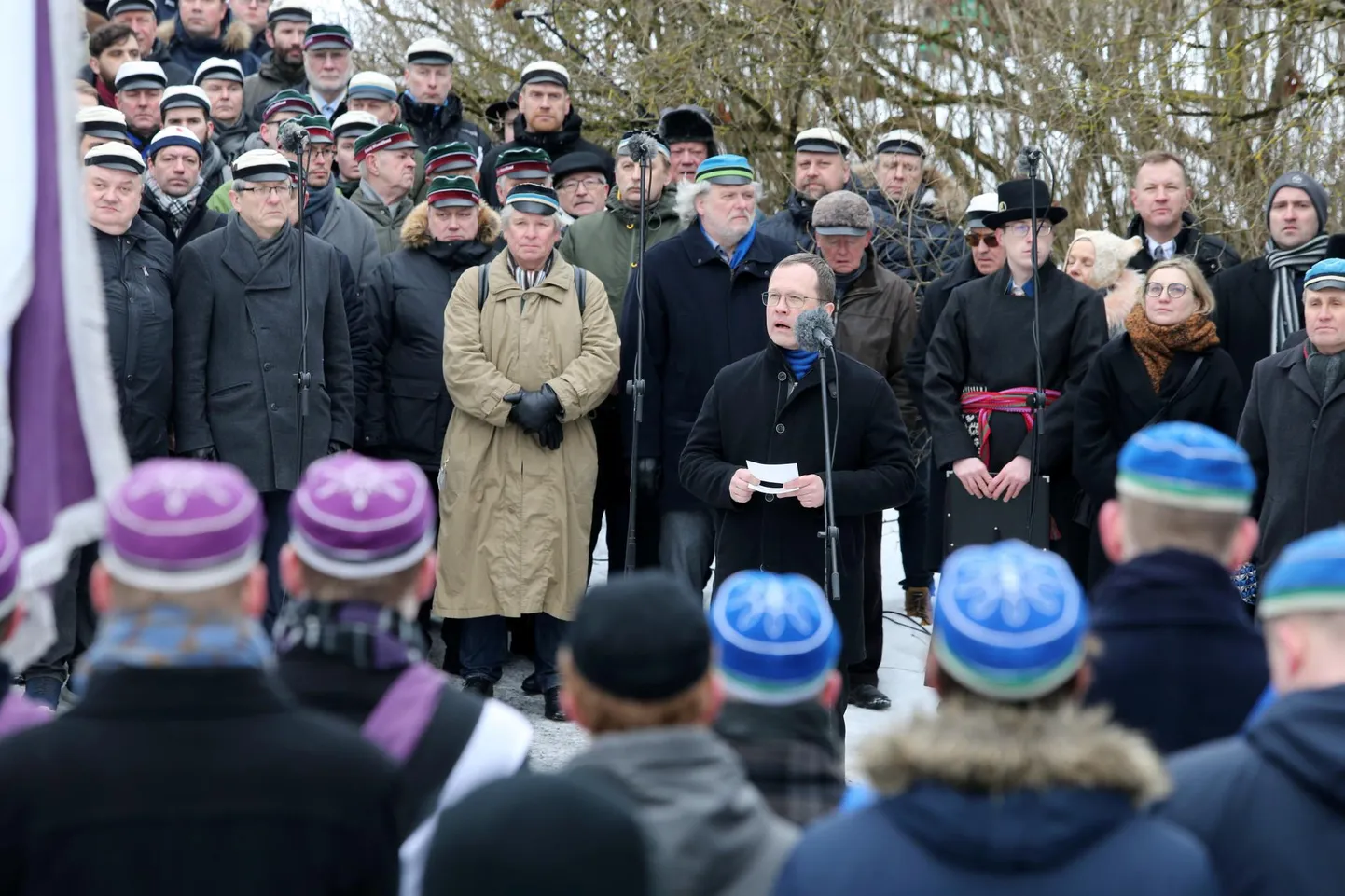 Ka mullu tähistasid tartlased Eesti Vabariigi aastapäeva lipu austamise tseremooniaga Tartu tähetorni juures.
