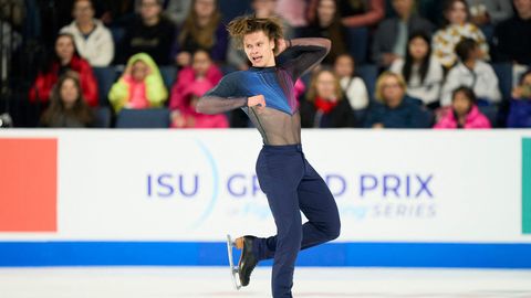 Pasaulē atzīta dizainere vērtē Latvijas daiļslidotāja Vasiļjeva stilu