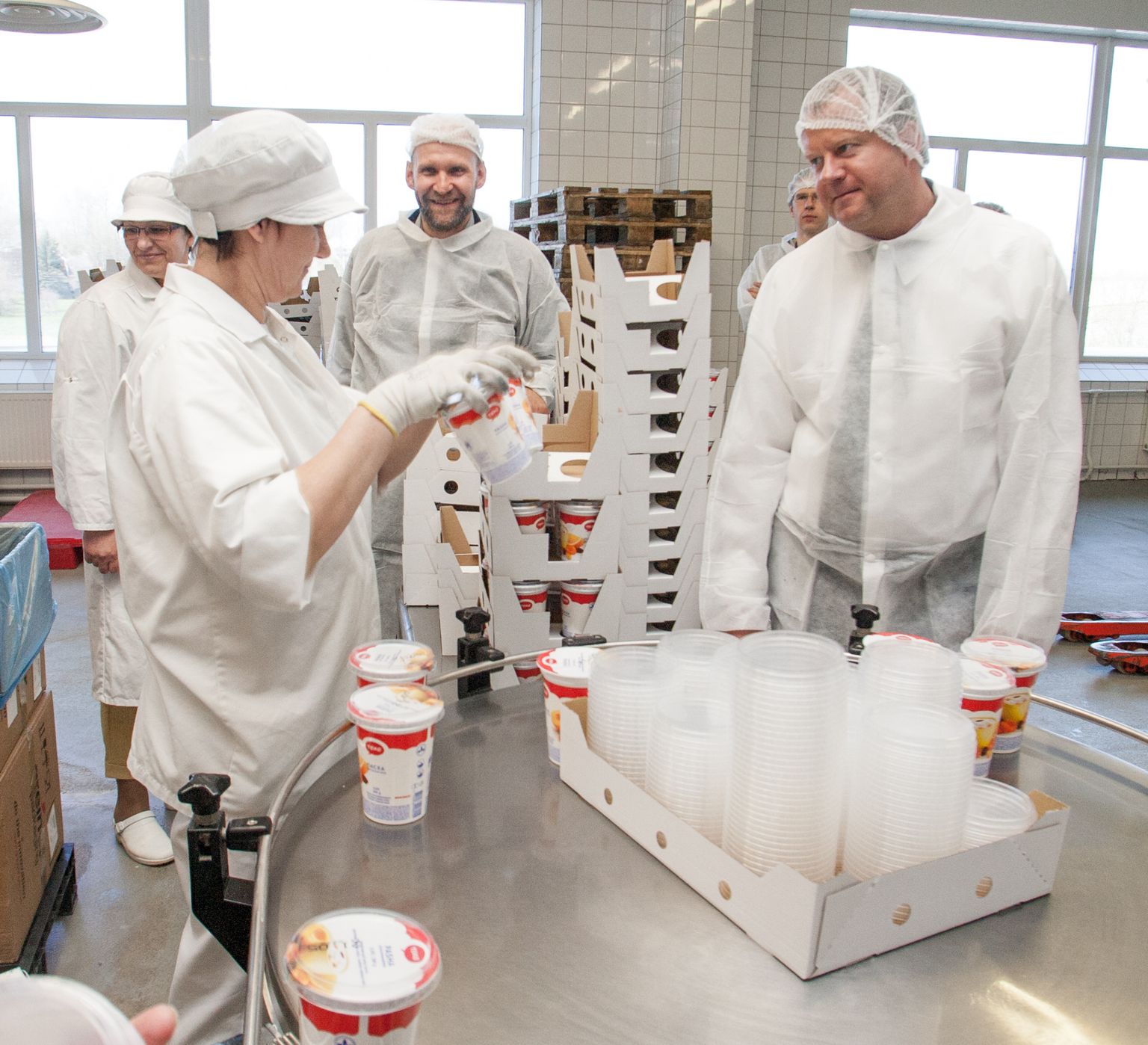 Причины возникновения развития никотиновой зависимости. Искусственно завышать. Великие мудрости мемы. Допинг в спорте это определение. Искусственно завышать.