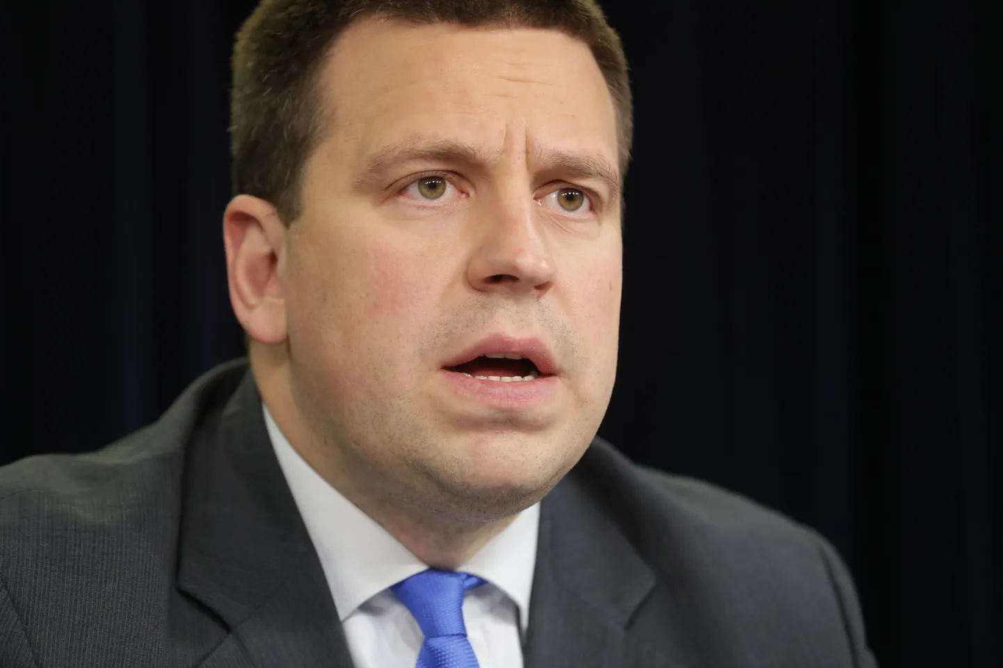 Martin Helme, Jüri Ratas ja Urmas Reinsalu valitsuse pressikonverentsil 23. mai 2019.