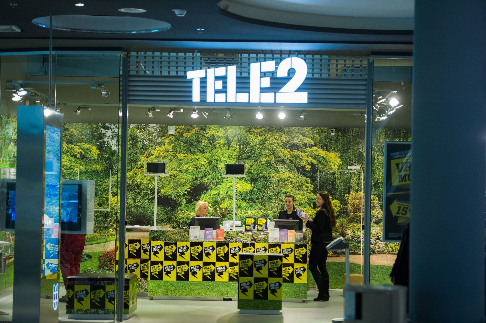 Tele2 esinduskauplus Ülemiste keskuses.