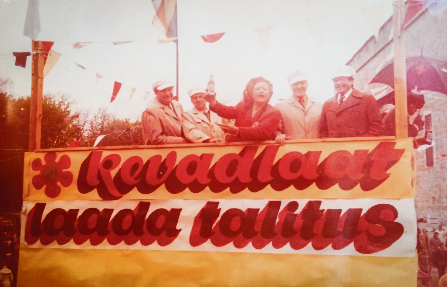 Esimene sõjajärgne laat Kuressaares.