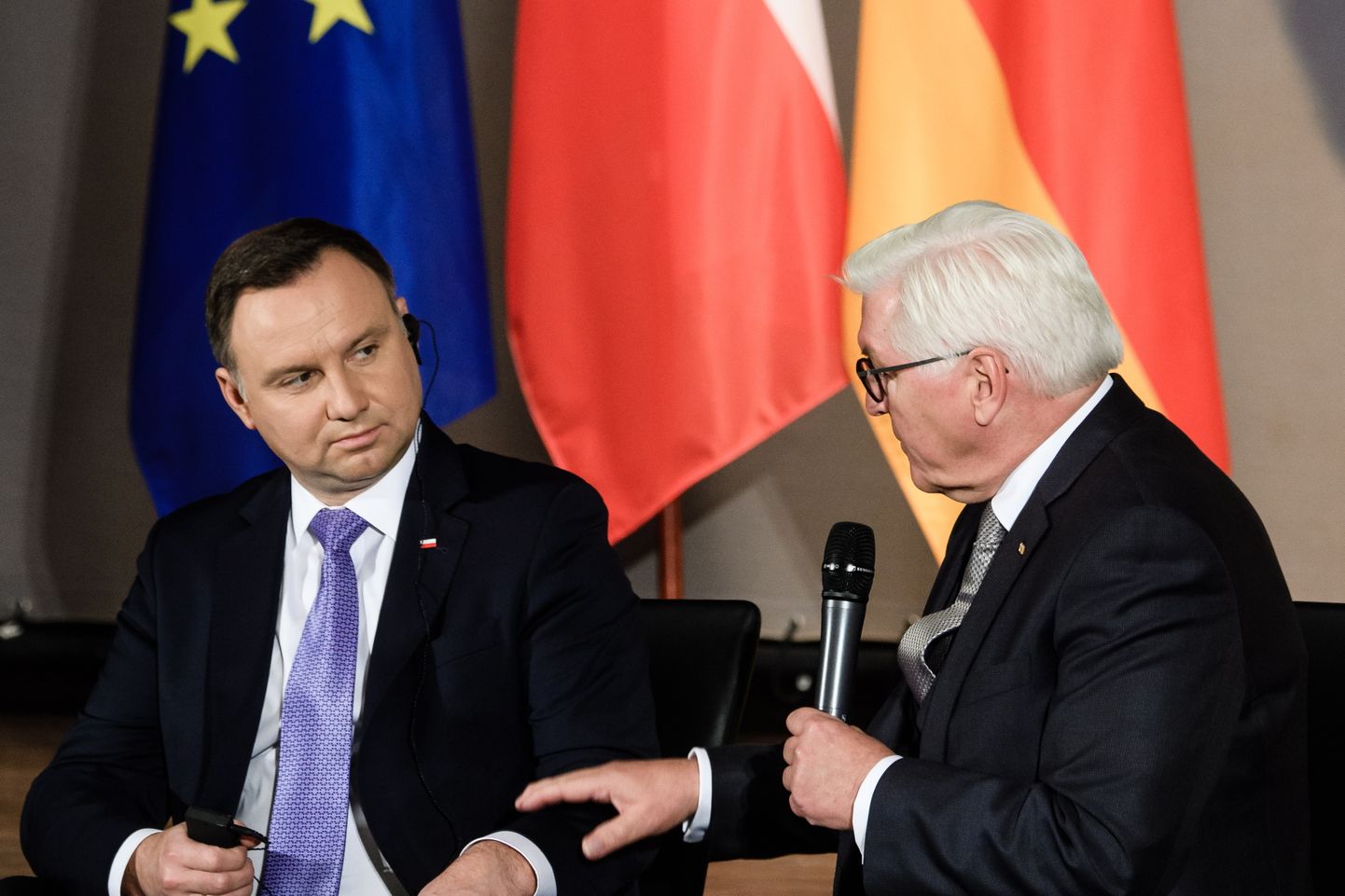 Polijas prezidents Andžejs Duda tiekas ar Vācijas prezidentu Franku Valteru Šteinmeieru