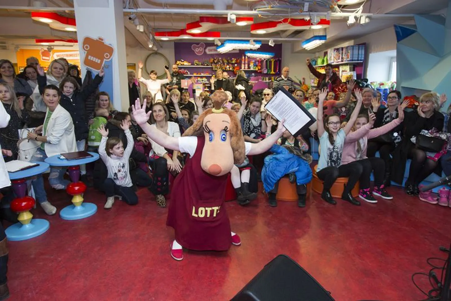 Leiutajateküla Lotte tuleb Põhjakeskusesse lapsi lõbustama. Pilt on illustreeriv.