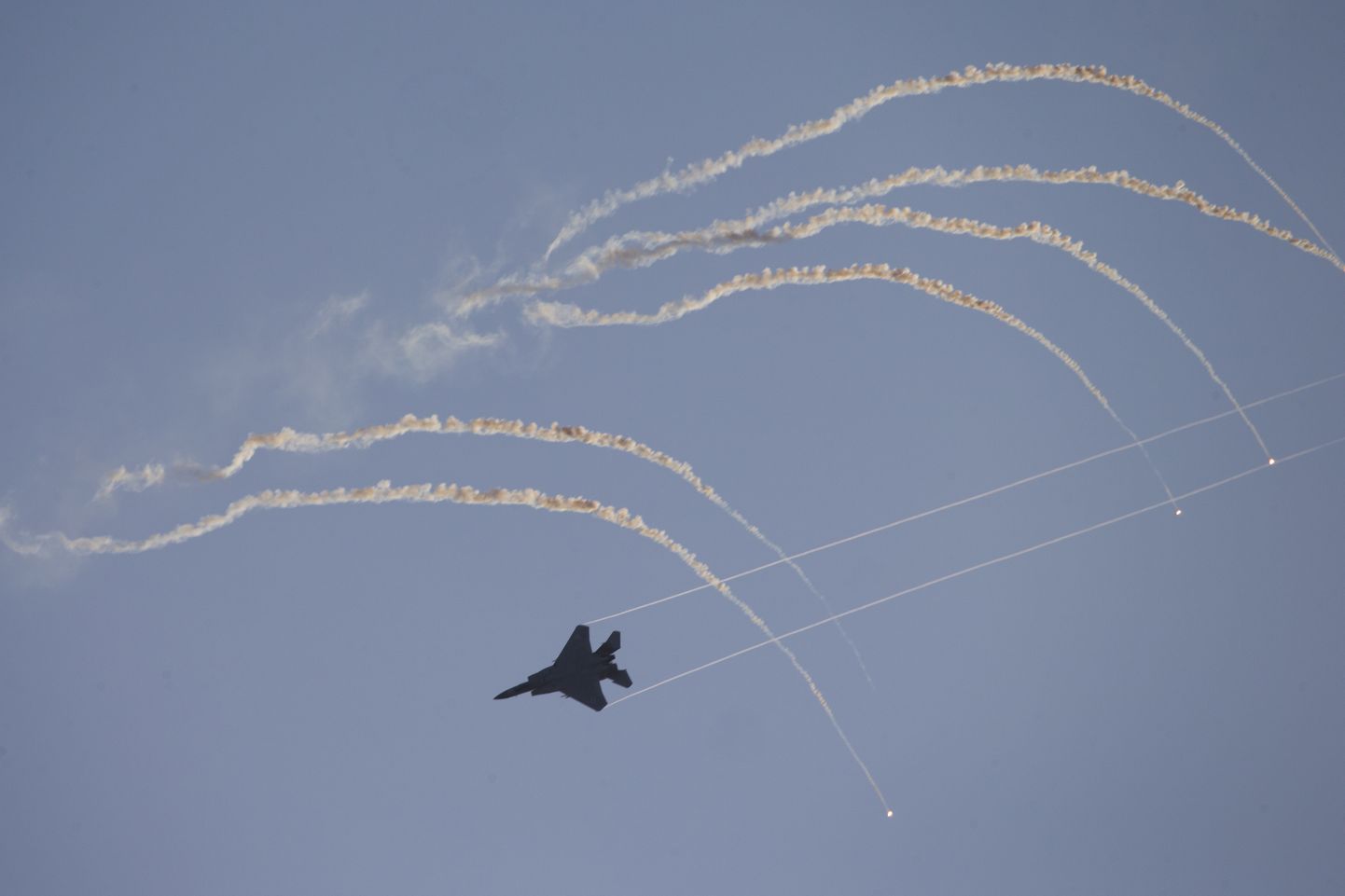Izraēliešu iznīcinātājs F-15; ilustratīvs foto.