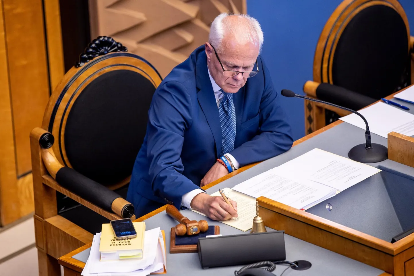 Riigikogu aseesimees Toomas Kivimägi peab töövõiduks, et osa Pärnu sillaehitusrahast sai riigieelarves aasta võrra ettepoole tuua.