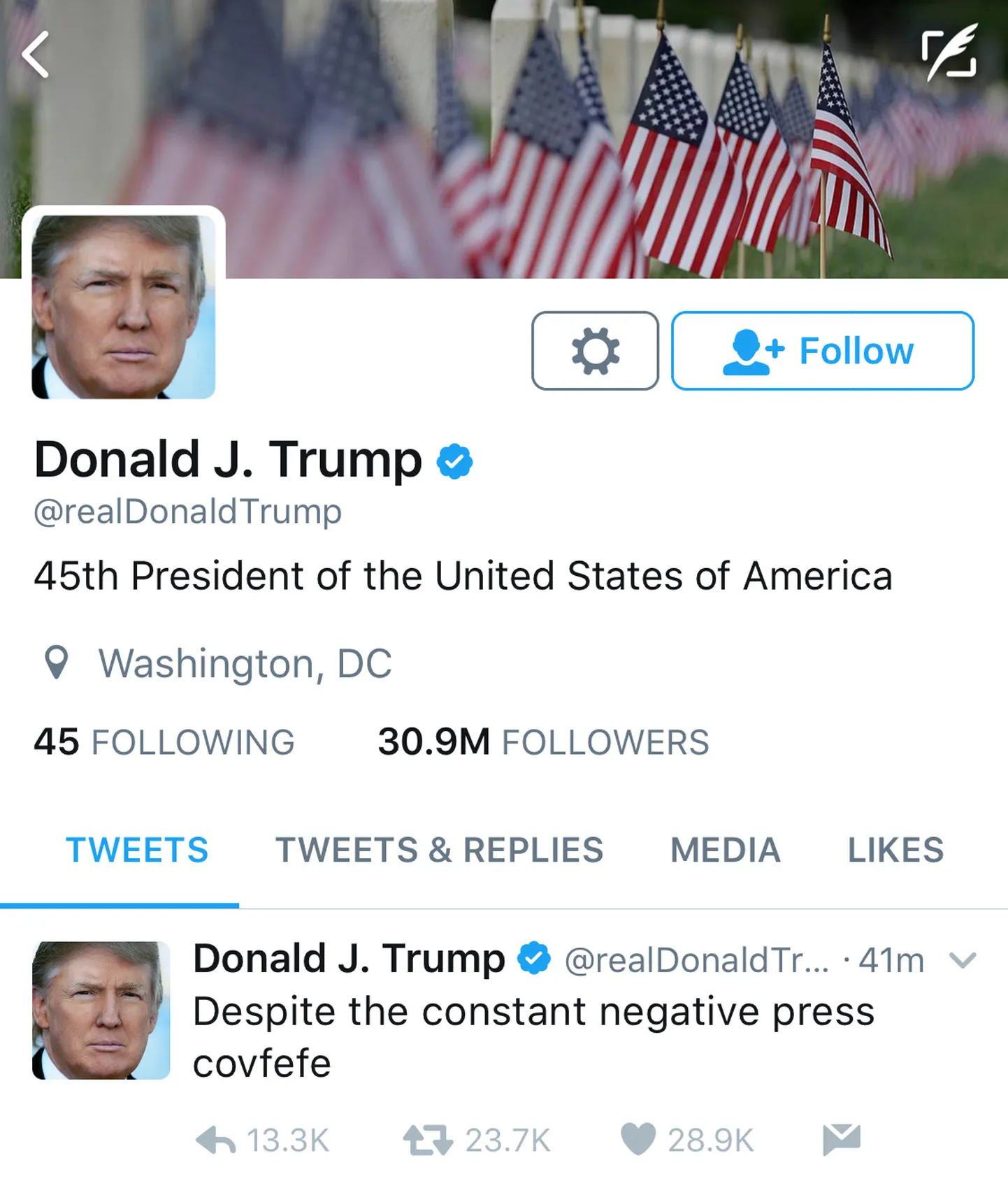 Твиттер аккаунт Трампа.