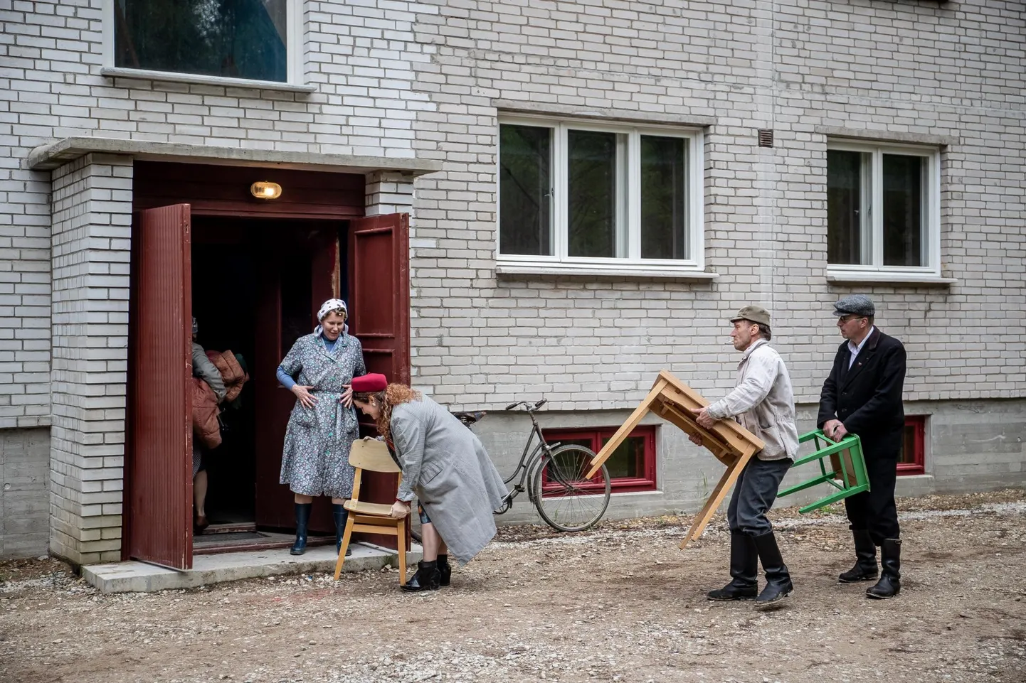 Kolhoosi korterelamu avamine maikuus