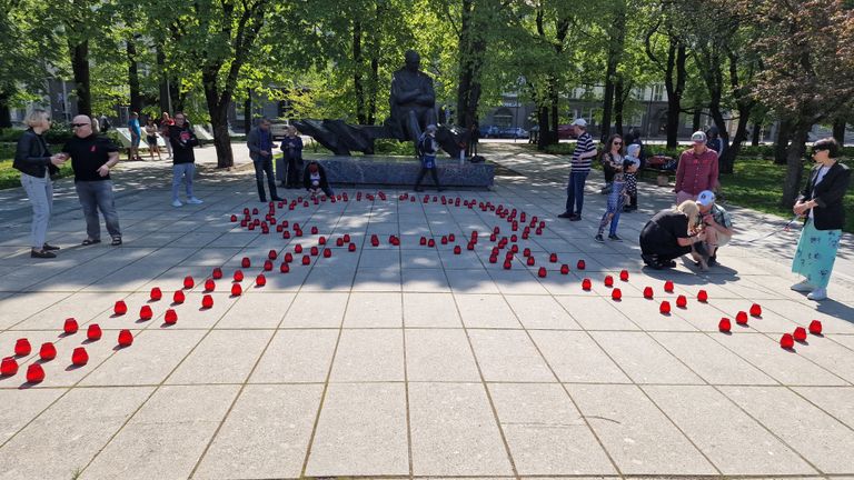 Традиционным местом памяти жертв СПИДа в Таллинне является парк Таммсааре.