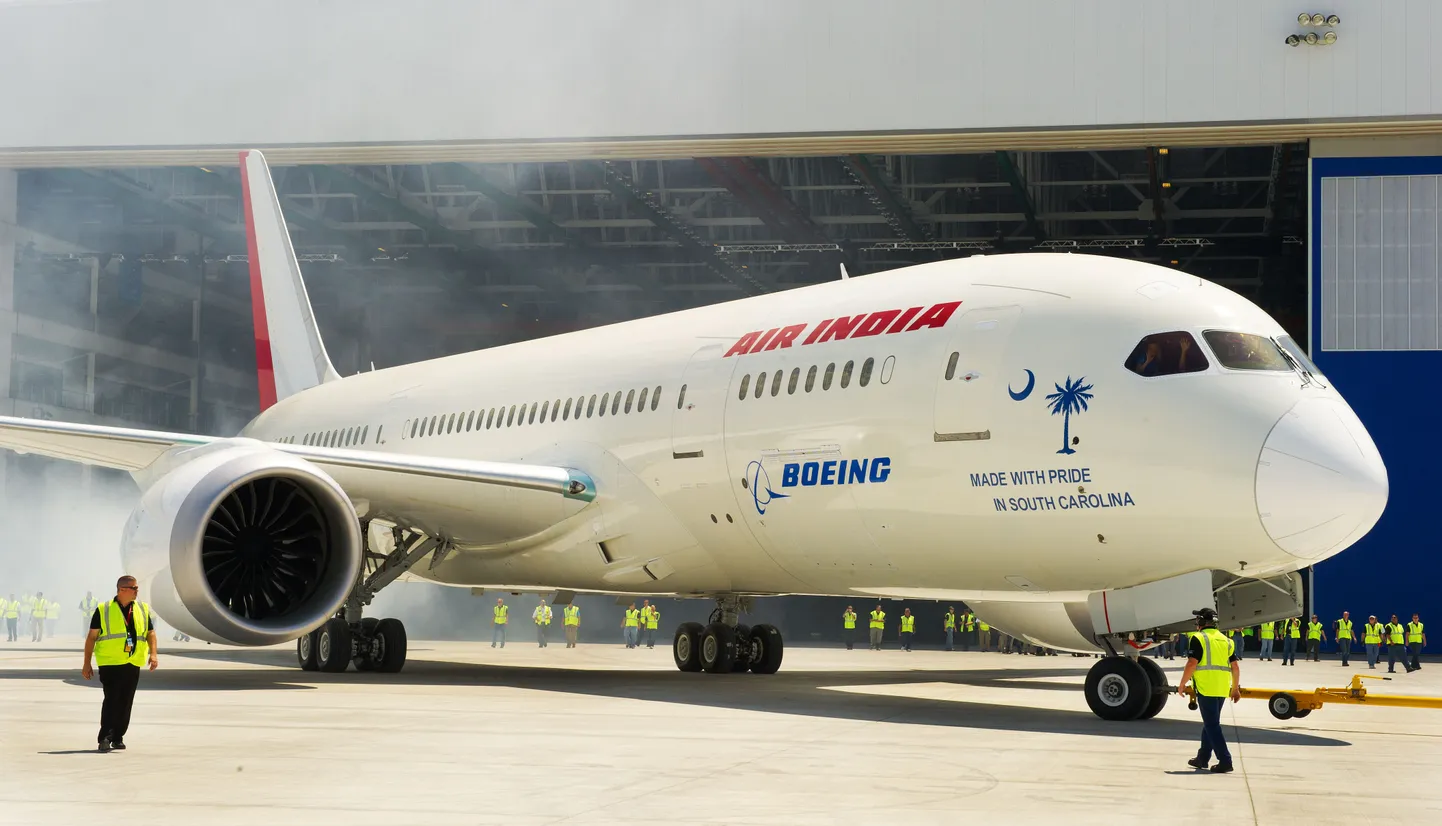 Air India lennukitega on lühikese aja jooksul olnud mitu õnnetust.