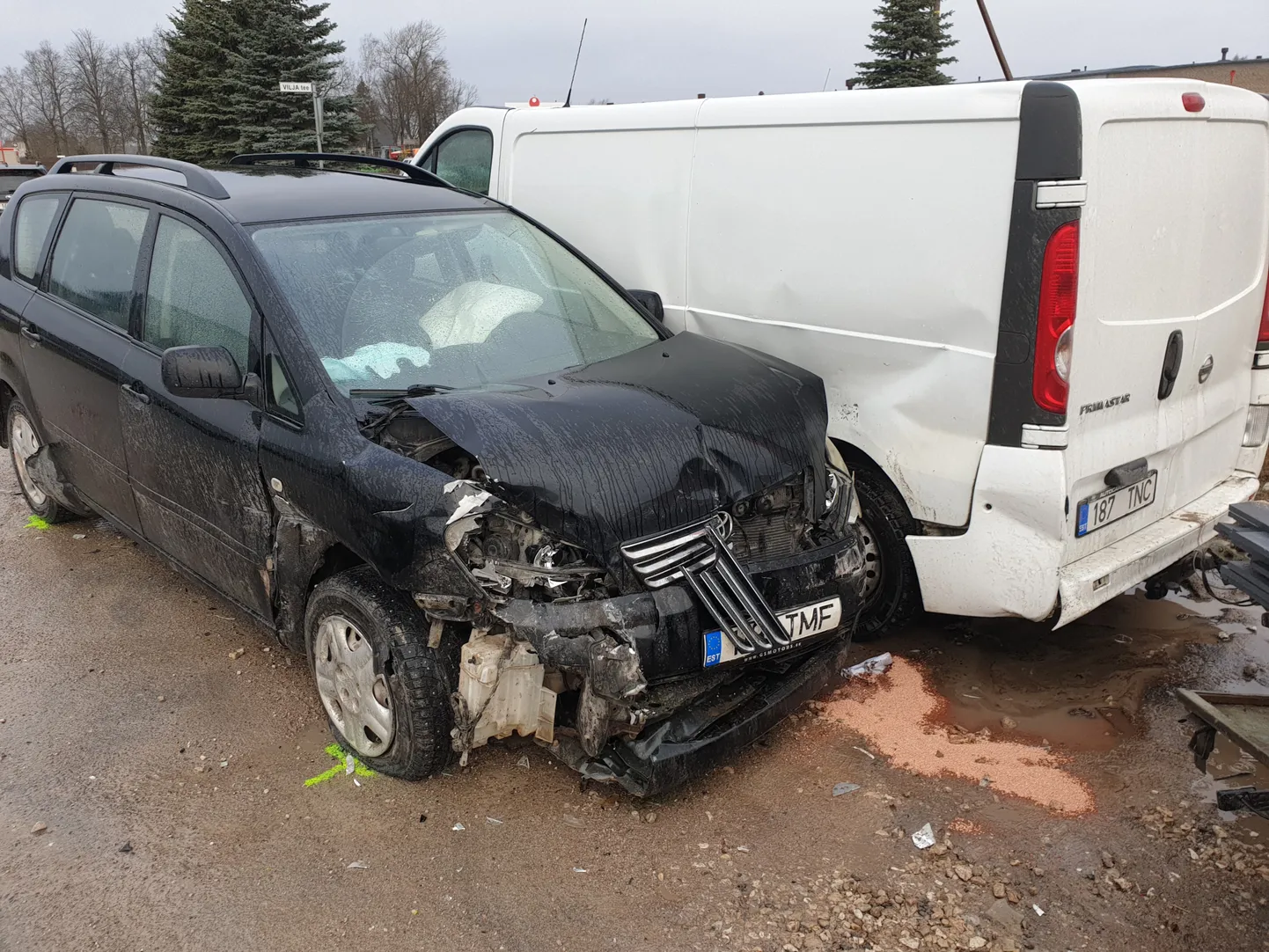 Avarii Reola külas Unipiha teel.