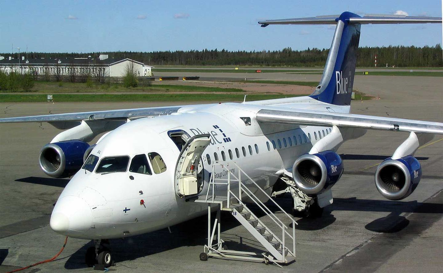 Blue1 reisilennuk Avro RJ-85