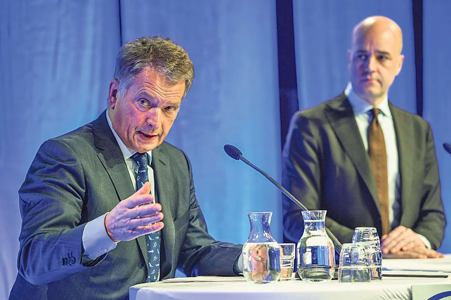 Soome president Sauli Niinistö (vasakul) ja Rootsi peaminister Fredrik Reinfeldt tunnistasid Säleni julgeolekukonverentsil Läänemere regioonis kujunenud olukorda.