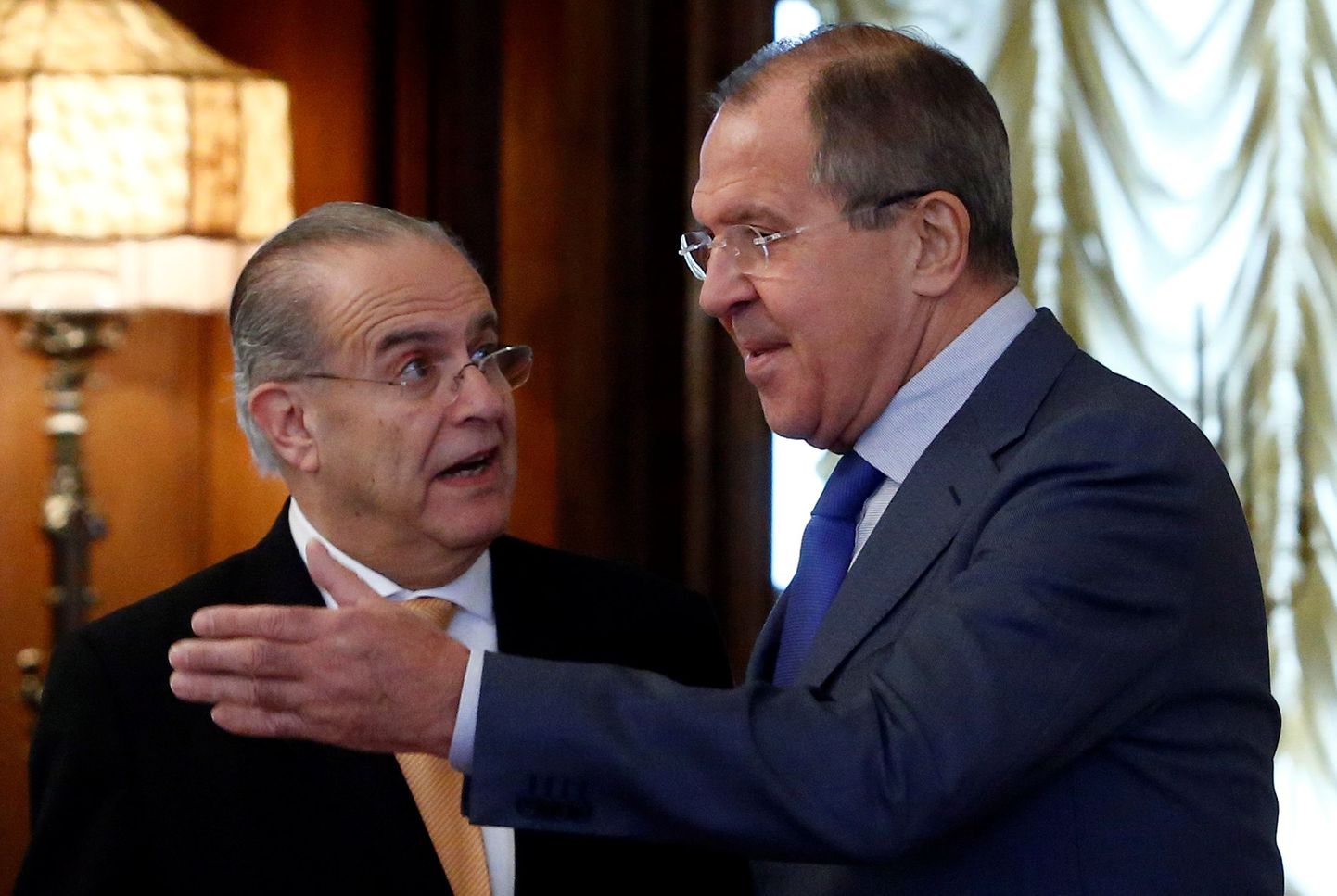 Vene välisminister Sergei Lavrov (paremal)ja Küprose välisminister Ioánnis Kasoulídis tänasel Moskvas toimunud kohtumisel.