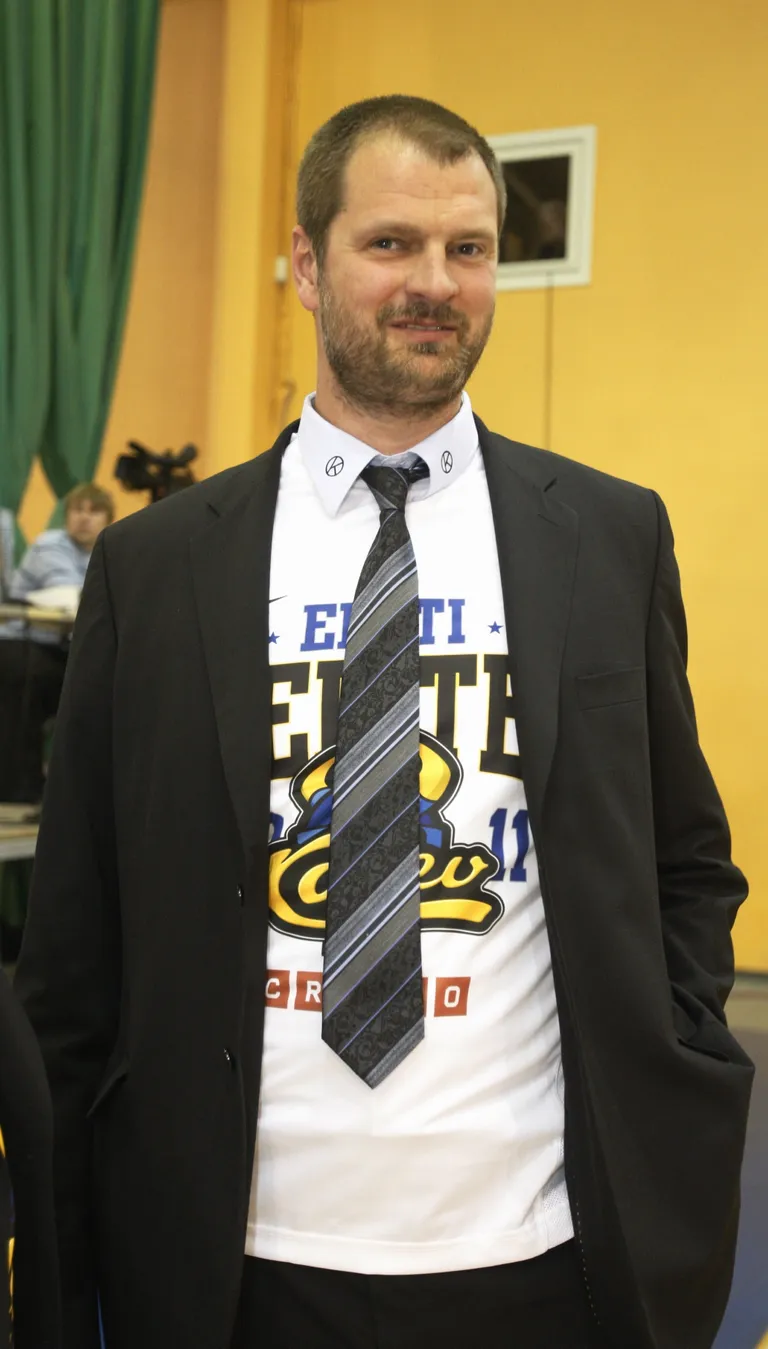 BC Kalev/Cramo alistas 2011. aasta koduses finaalseerias tiitlit kaitsnud Tartu Rocki mängudega 4:0 ning Eesti meistriks tuli ka abitreener Martin Müürsepp.