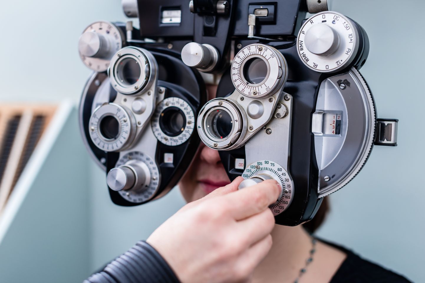 Mõningate teadlaste arvates võiks kasutada silmakontrolli ka dementsuse varajaseks avastamiseks.