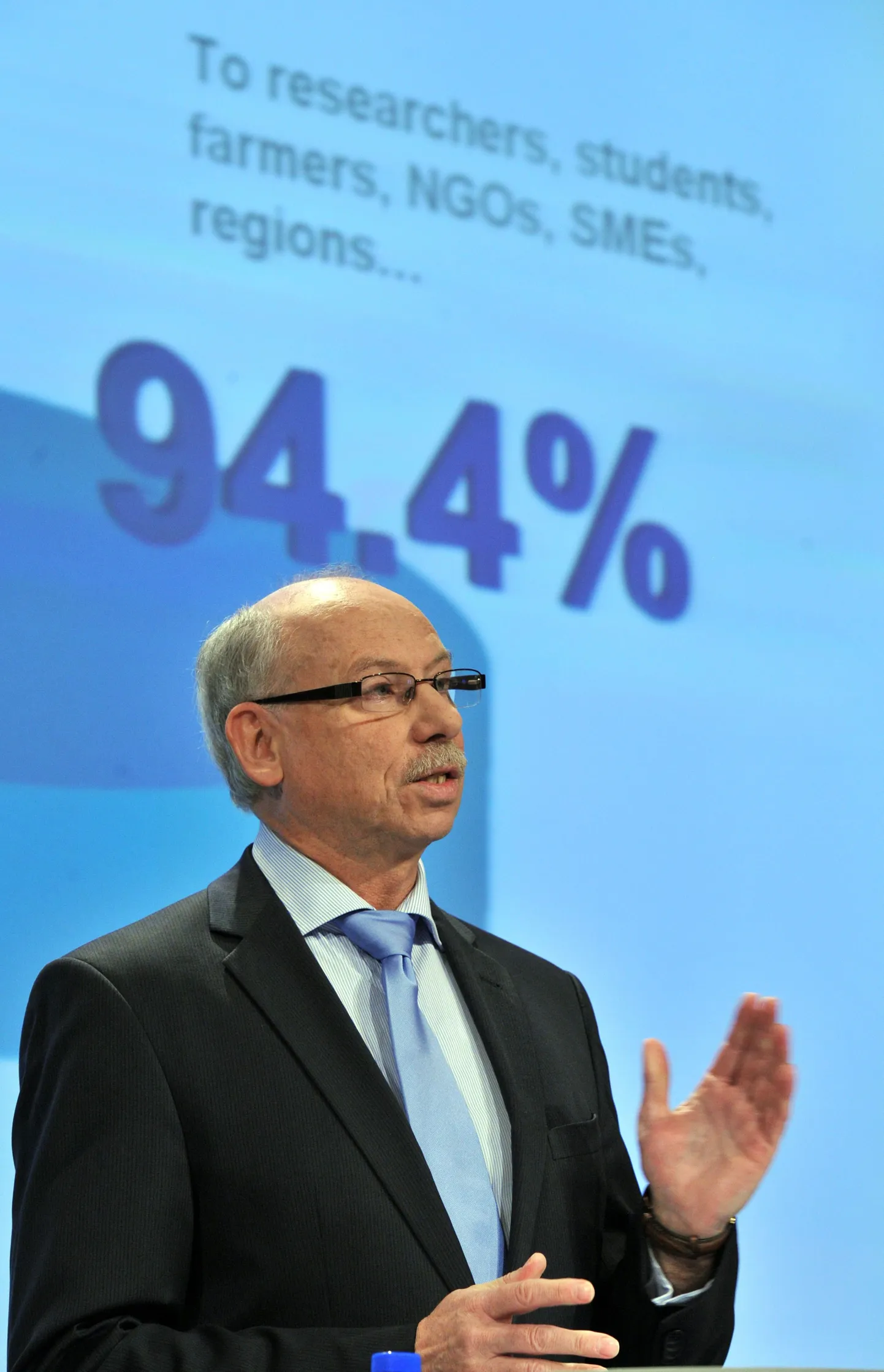 Janusz Lewandowski.