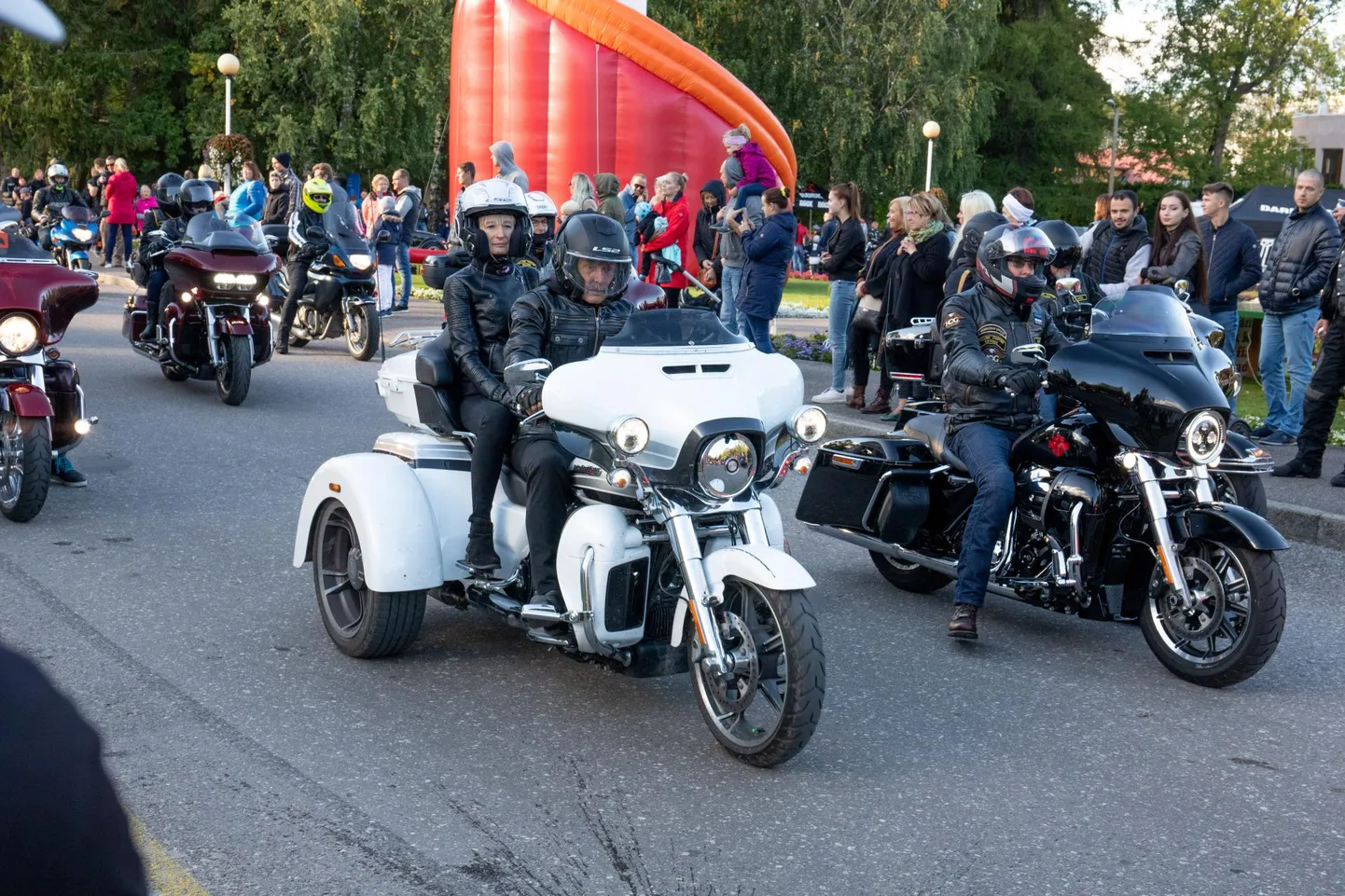 Motohooaja lõpetamise korraldaja loodab, et ilmataat õnnistab neid mõnusa vananaistesuve päevaga.