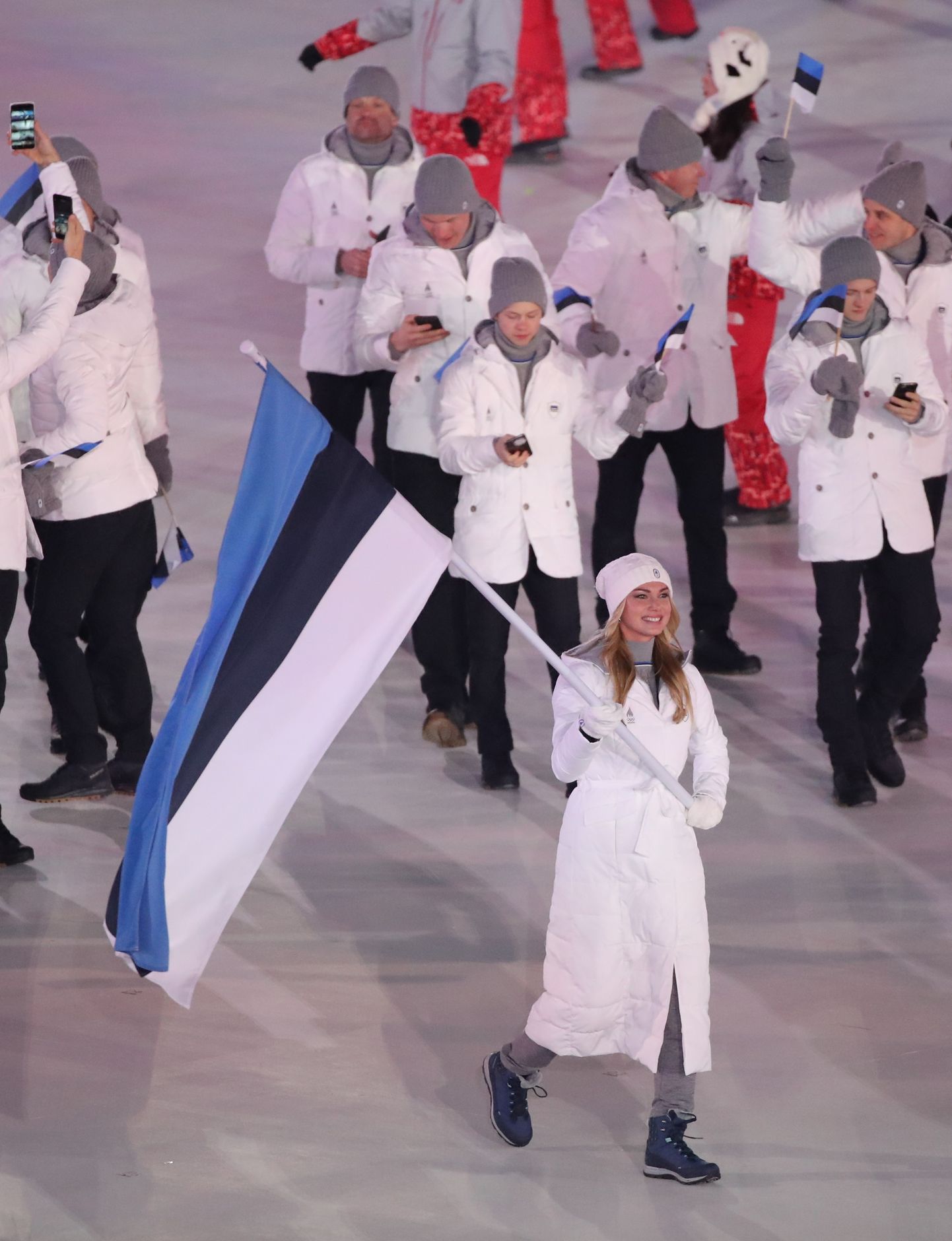 Saskia Alusalu Eesti lipuga