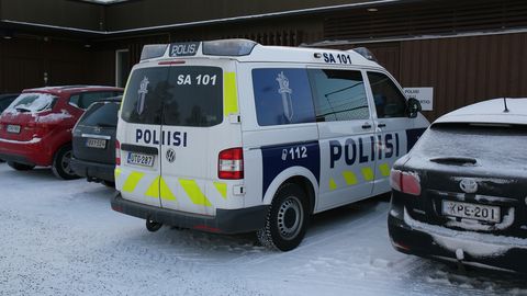 В Финляндии на парковке туристического центра найдены трупы двух женщин