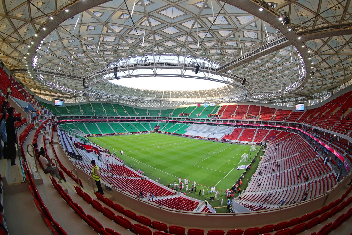 Стадион для проведения ЧМ по футболу 2022 в Катаре.
