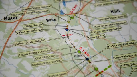 Ene-Margit Tiit ⟩ Eesti lahendab rehkendusülesannet Rail Balticu ja neljarajaliste maanteede vahel