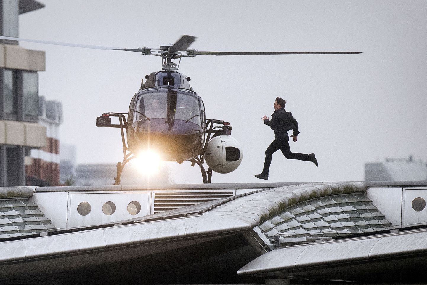 "Mission: Impossible" uues filmis vajas Tom Cruise lätlaste abi trikkide tegemisel.