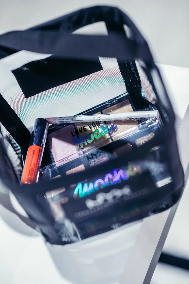 NYX Faux White Eye Brightener