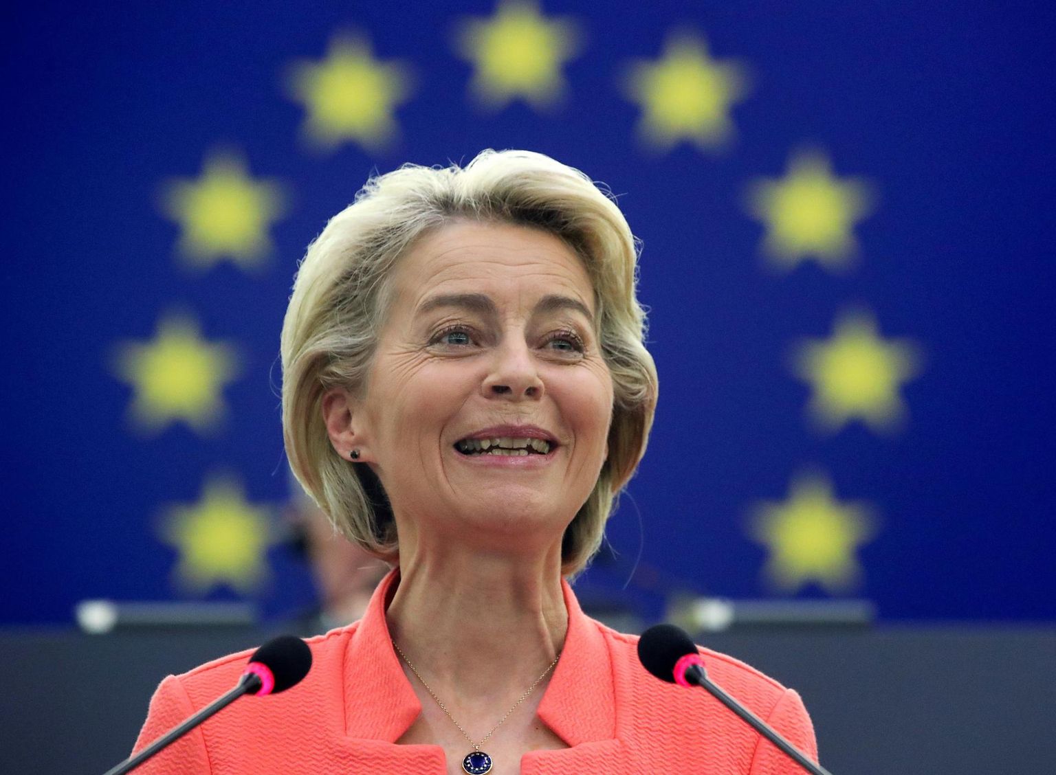 Euroopa Komisjoni president Ursula von der Leyen eile Strasbourgis Euroopa Parlamendi ees kõnet pidamas. 