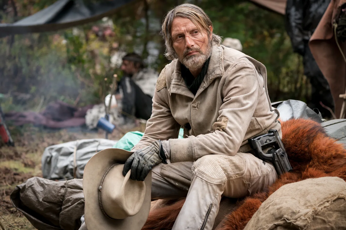 Mads Mikkelsen fillmis "Kaose planeet" (Chaos Walking, 2021)