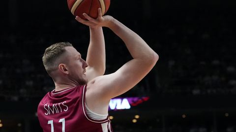 Šmits: Esam gatavi cīnīties un atdot visu enerģiju laukumā