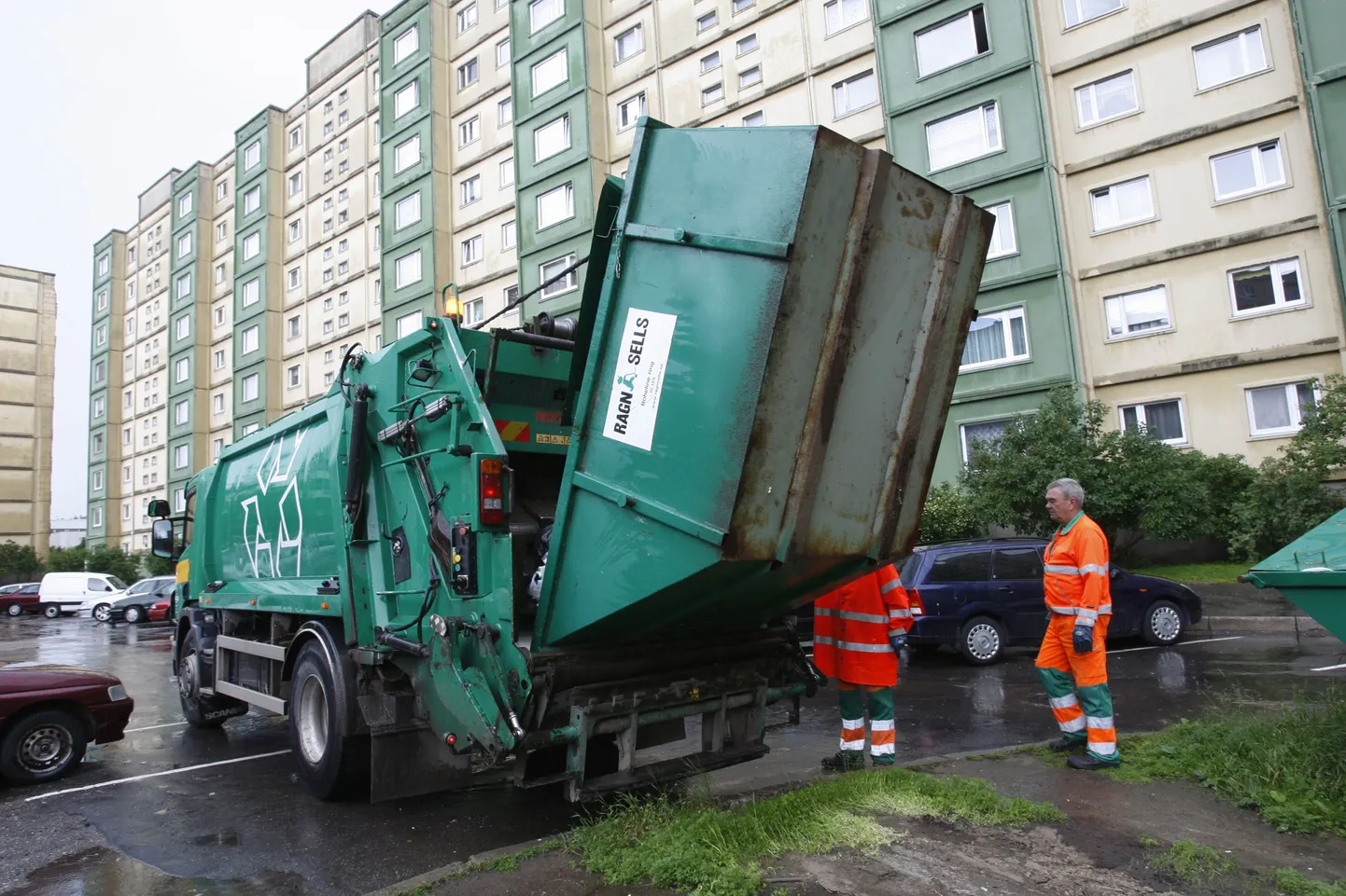 Ettevõtted eelistaksid jäätmeveol vaba konkurentsi, kohalikud omavalitsused on selle vastu.