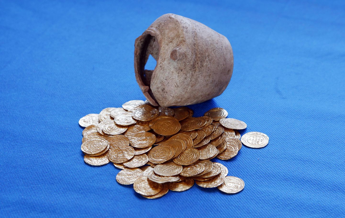 Iisraelist Apollonia rahvuspargist leitud kuldmündid