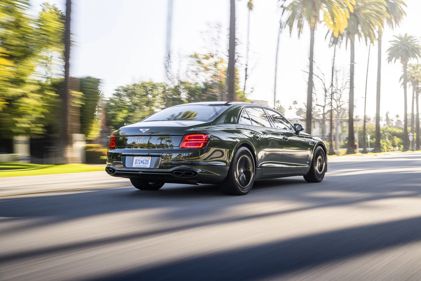 Bentley Flying Spur Hybrid. Foto Newspress