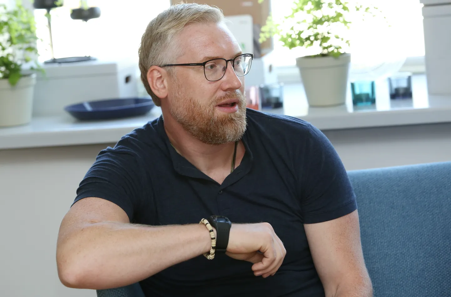 Filozofs Vents Sīlis piedalās Latvijas vecāku organizācijas "Mammamuntetiem.lv" rīkotajā diskusijā par tēva atbildību par savu ģimeni.