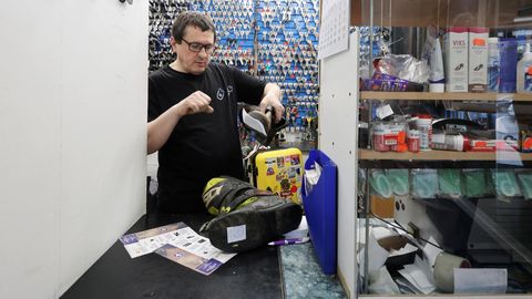 Kingsepad peavad oma liistudest tükk maad kaugemale vaatama