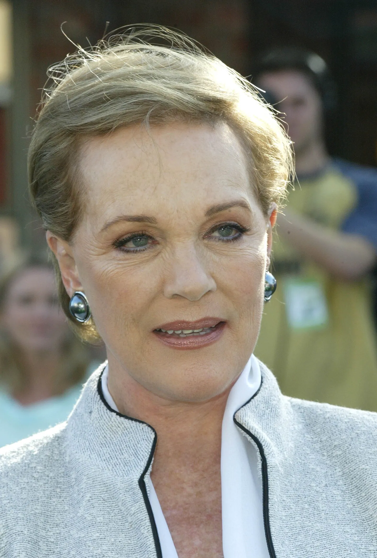 Julie Andrews